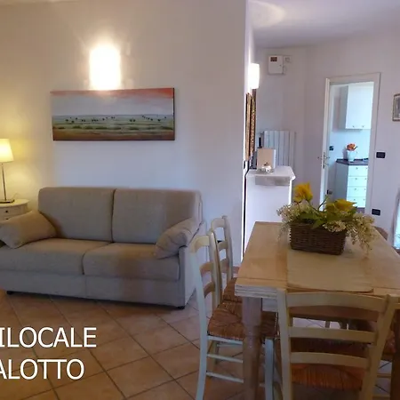 Vacanze Ca Di Tumai Lägenhet *