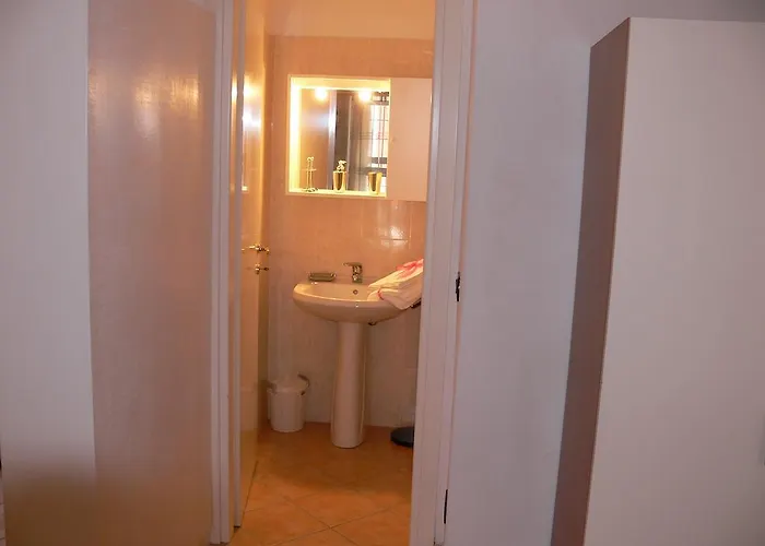 Daire Vacanze Ca Di Tumai Molino Nuovo (Savona)
